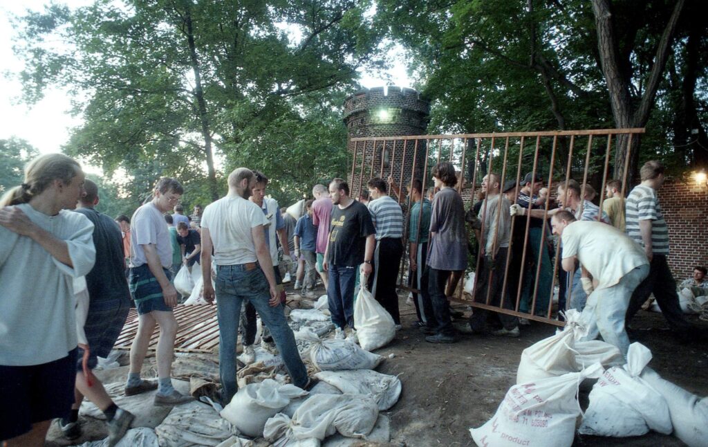 Powódź Tysiąclecia w zoo Wrocław. Fot. Mieczysław Michalak (19)